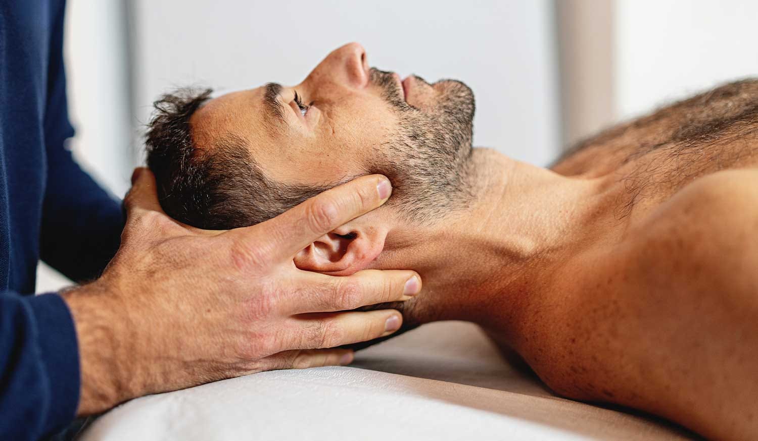 Neck Clicking During Osteopathy