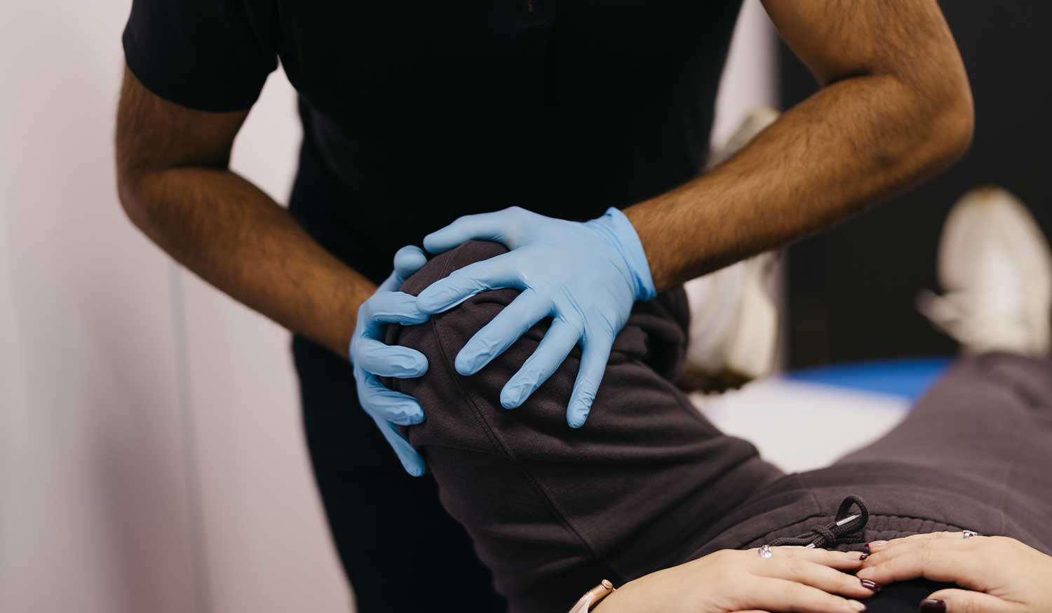 Osteopathy benefits and risks
